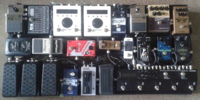 Pedal Board.jpg