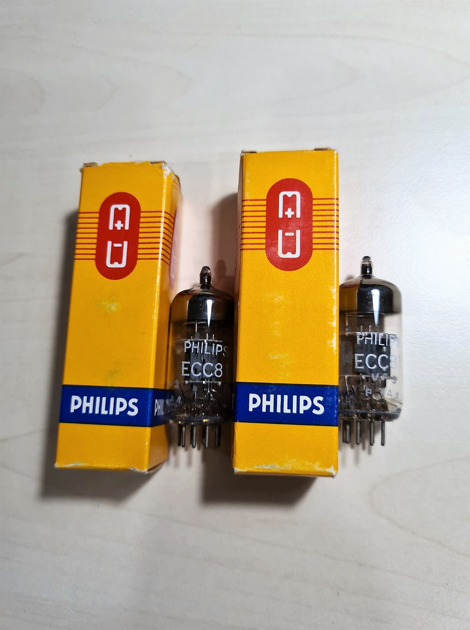 NOS Philips 12AT7s.jpg